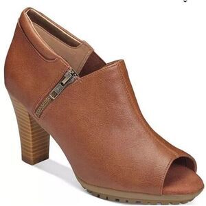 Aerosoles Heelrest Bird Cage Peep Toe Stacked Heel Shoeties in Cognac Size‎ 9M